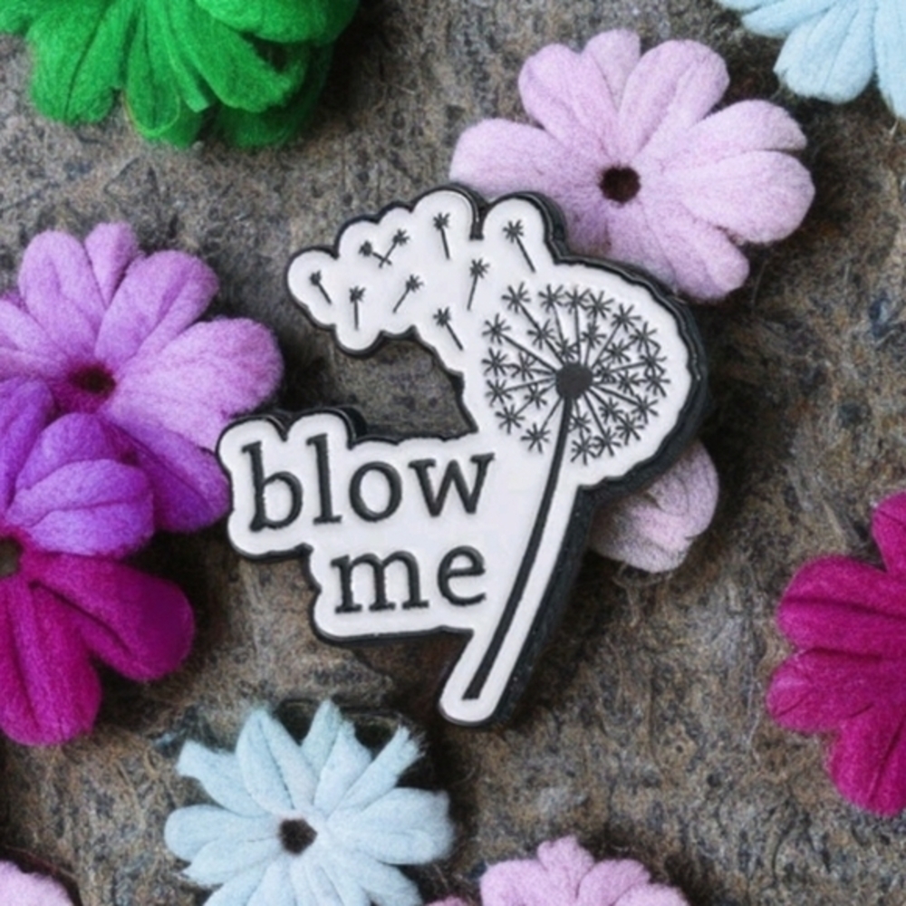 MODCLOTH BLOW DANDILION PIN